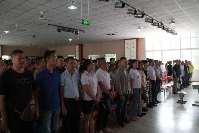 ͥ���������У Эͬ��Ϲ�չ��ò