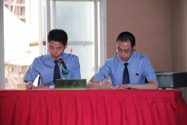 ͥ���������У Эͬ��Ϲ�չ��ò